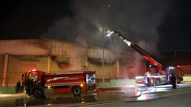 Gaziantep'te ambalaj fabrikasında yangın