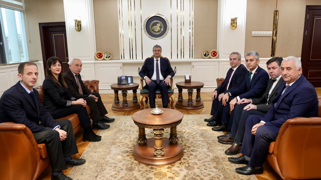 Yenice ıhlamur balının AB coğrafi işaret tescil belgesi Karabük Valisi Yavuz'a verildi