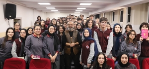 Yazar Yağmur'dan gençlere hayata dair önemli mesajlar