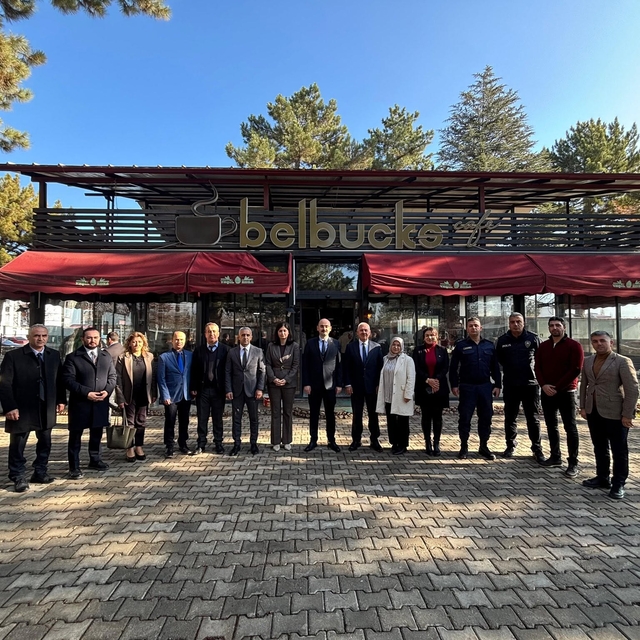 Doğanşehir'de öğrenciler ve protokol üyeleri kahvaltıda buluştu