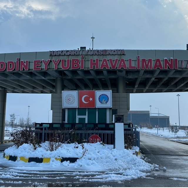 Yüksekova Selahaddin Eyyubi Havalimanı bölgenin en iyisi olma yolunda ilerl...