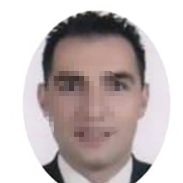 Basketbol maçında hakeme kafa attı