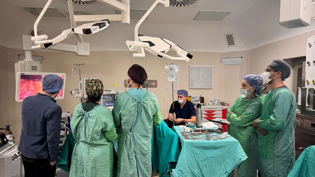 Bayburt Devlet Hastanesi'nde ilk kez izsiz cerrahi yöntemi uygulandı