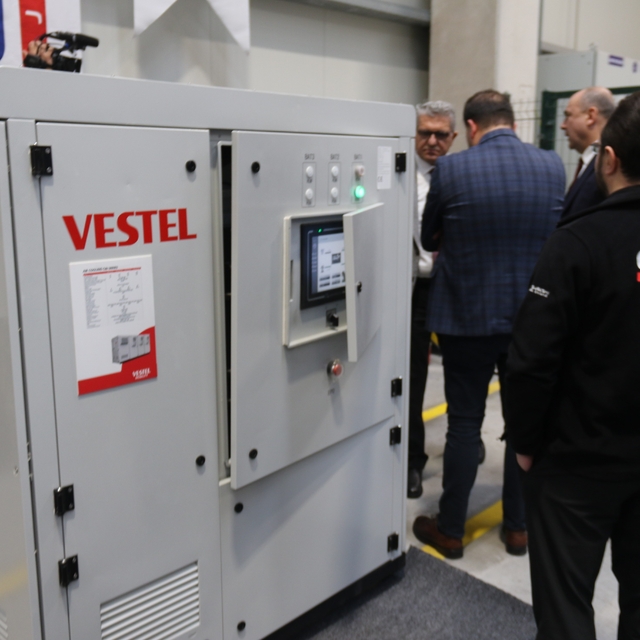 Jeneratörde hibrit dönemi başladı
Geleceğin hibrit jeneratörü Eskişehir'de...