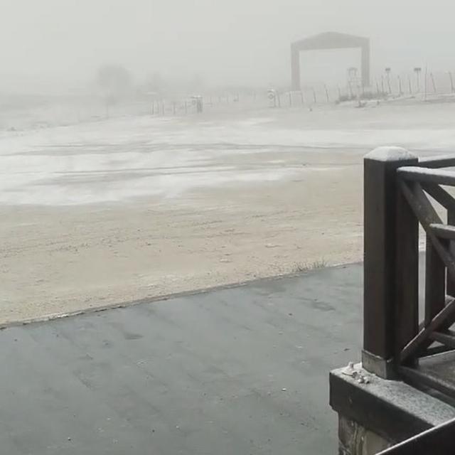 Karabük'te Keltepe Kayak Merkezi, beyaza büründü