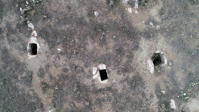 Urartuların oda mezarlarında defineci talanı