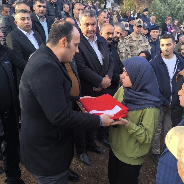 Vefat eden Arabanlı gazi son yolculuğuna uğurlandı