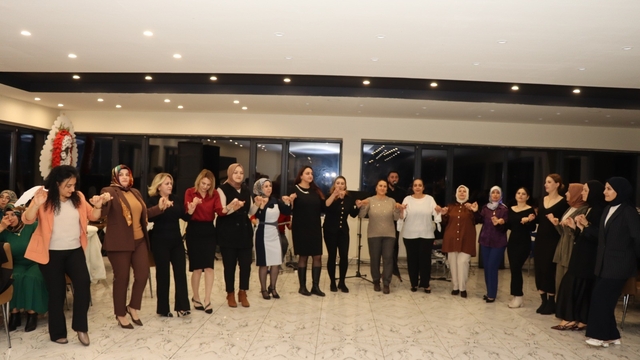 Çalışan kadınlar gönüllerince eğlendi