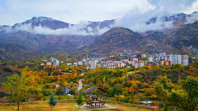 Batman'da yaşanan renk cümbüşü kamerada