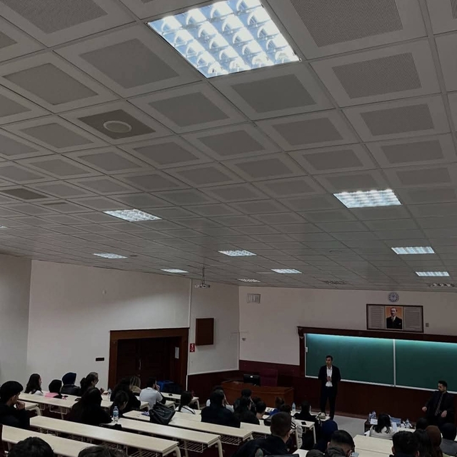 İktisadi idari bilimler fakültesi öğrencilerine kariyer tüyoları