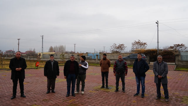 Iğdırlılardan Doğugaz'a Tepki: "Mahalle ikiye bölündü, hava kirliliğinden dışarı çıkamıyoruz"