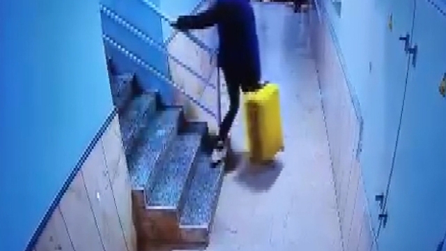 Şarkıcı Güllü'nün kızı ile arkadaşı, Gürcistan ya da Fransa'ya kaçacakmış