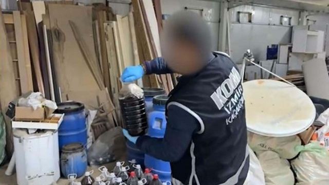 İzmir'de yeni yıl öncesi alkol ve tütün operasyonu