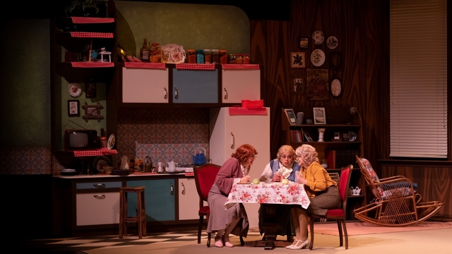 Kocaeli Şehir Tiyatroları "Üç Jokerli Konken" oyunuyla Berlin'de sahne alacak