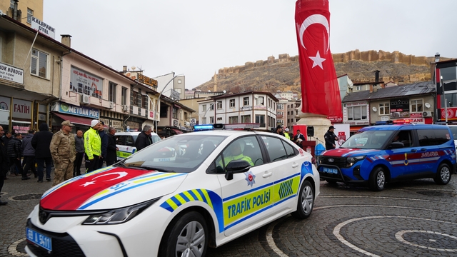 Bayburt'un güvenlik filosuna 34 yeni araç eklendi