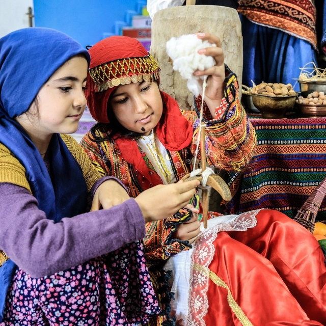 Çamelili minik öğrenciler Yöresel Kültür Şöleninde yöresel kültürlerini öğr...