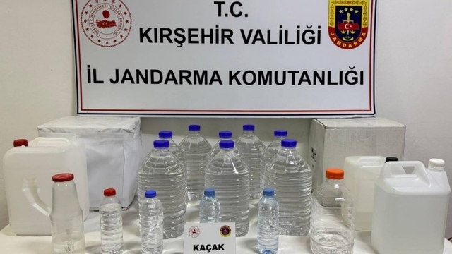 Kırşehir'de kaçak alkol operasyonu: 62 litre kaçak alkol ele geçirildi