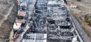 Kimya fabrikasındaki yangın madeni yağ bölümünden çıkmış
