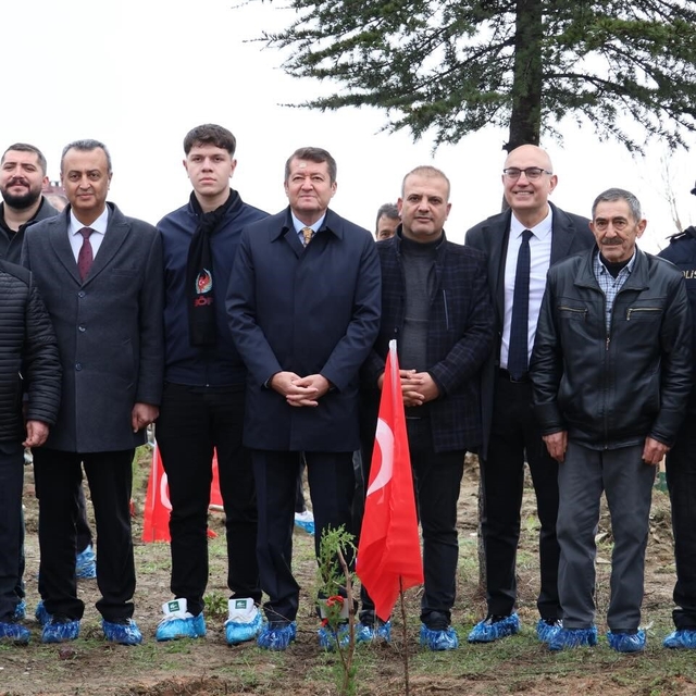 Bilecik'te şehitler adına fidan dikimi gerçekleştirildi