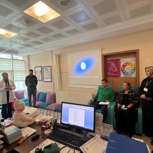 Muradiye Devlet Hastanesi "Anne Dostu Hastane" unvanı aldı