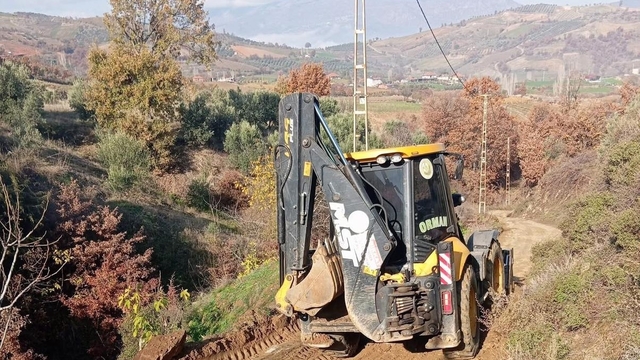 Sarıgöl'de ova yolları düzenleniyor