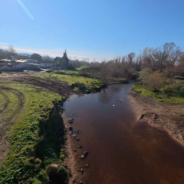 Babaeski'de Şeytan deresinin rengi kahverengiye döndü
