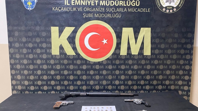 Kargoda Helenistik döneme ait 26 sikke ele geçirildi