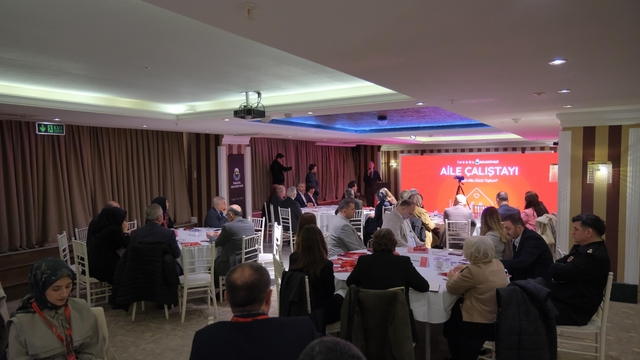 Güçlü aile ve güçlü toplumun yol haritası İnegöl'de çizildi