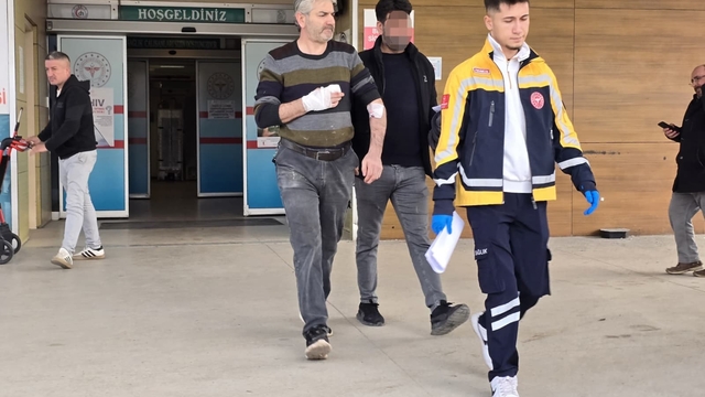 Bursa'da fabrika işçisi elini testereye kaptırdı