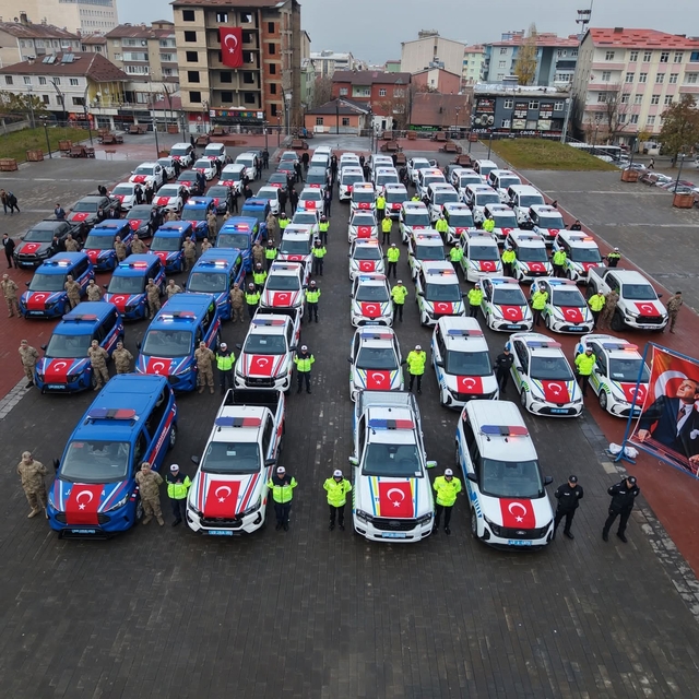 Muş'un güvenlik filosu güçlendi: 78 yeni araç hizmete girdi
