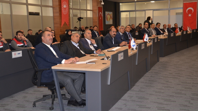 Muş'ta "Sürdürülebilir Süt Üretimi ve Soğuk Zincir Geliştirme" semineri düzenlendi