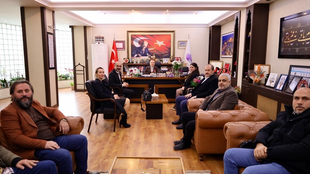 Emlak Danışmanları Birliği Başkanı Tunçözgür ve üyeleri Köse ile görüştü