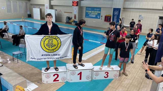 Aydın Lisesi öğrencilerinden spor müsabakalarında madalya başarısı