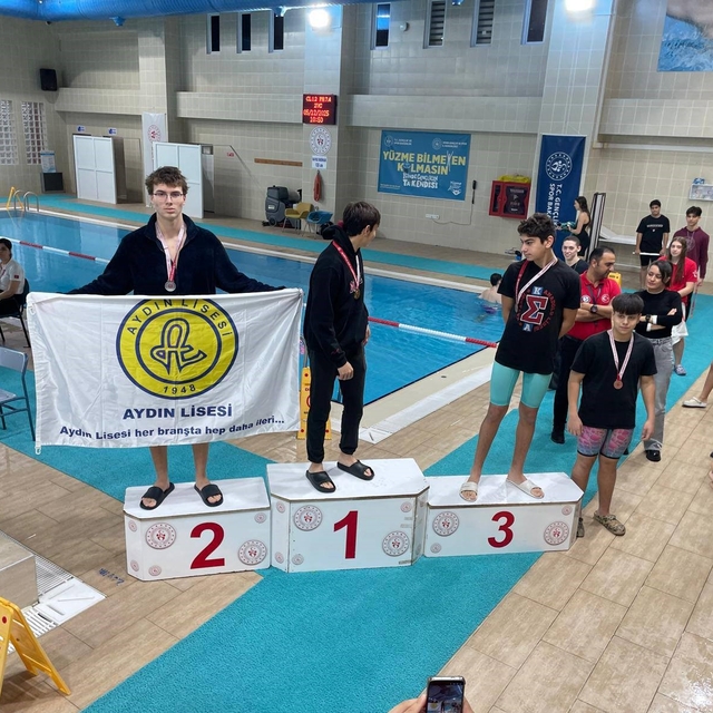 Aydın Lisesi öğrencilerinden spor müsabakalarında madalya başarısı