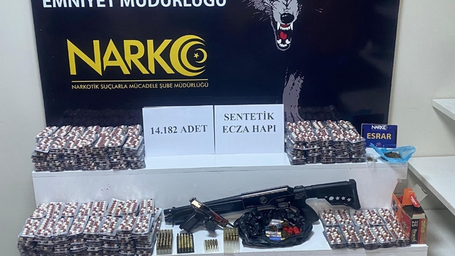 14 bin adet sentetik eczayı 'içmek için' aldığını söyleyen şahıs tutuklandı
