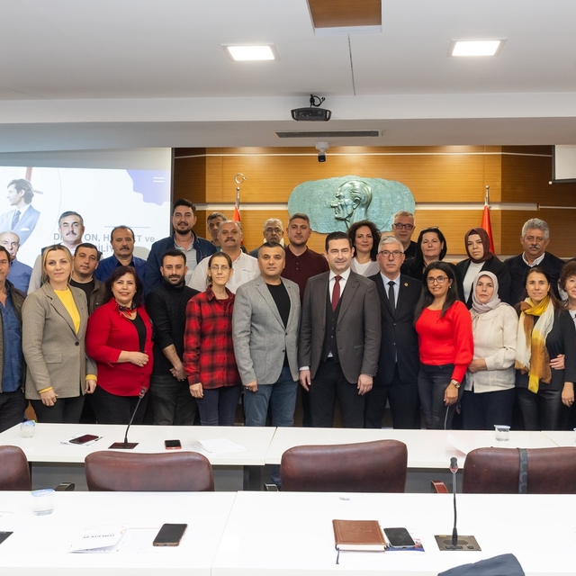 Muhtarlara akademik destek
Türkiye'de ilk kez uygulanan "Muhtarlar Akademis...