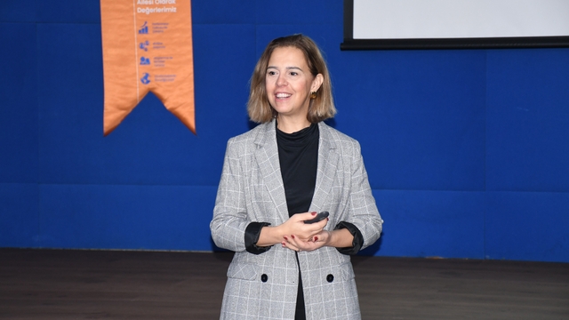 Yeşim Grup'tan TEV bursiyerleriyle anlamlı buluşma