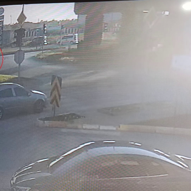 Otomobille çarpışan motosikletli yola savruldu: 1 yaralı
Ehliyetsiz motosik...