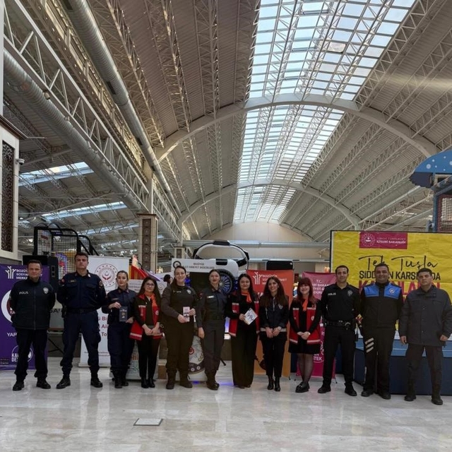 Bozüyük'te şiddetle mücadele bilgilendirmesi