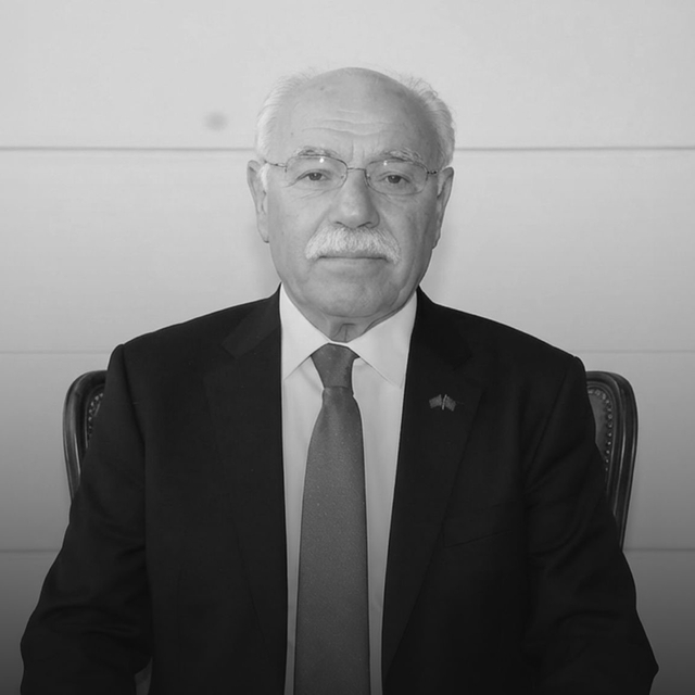 Eski belediye başkanı Mehmet Erdem hayatını kaybetti