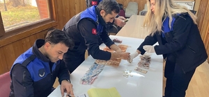 Dilencinin üzerinden 3 bin 731 TL para çıktı