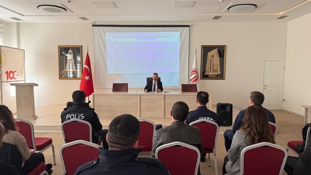 Eceabat'ta bağımlılıkla mücadele için bir araya gelindi