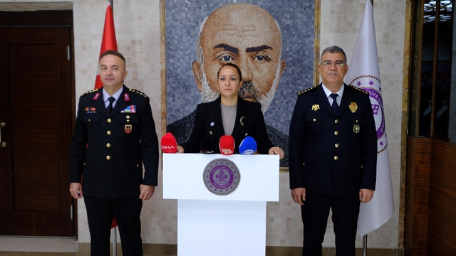 Burdur'da 11 ayda 10 bin 50 asayiş olayı yaşandı
Trafik denetimleri sürüyor