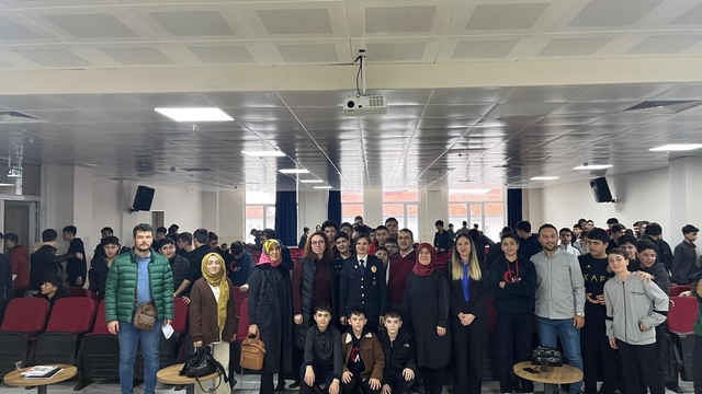 Lise öğrencilerine yönelik eğitim