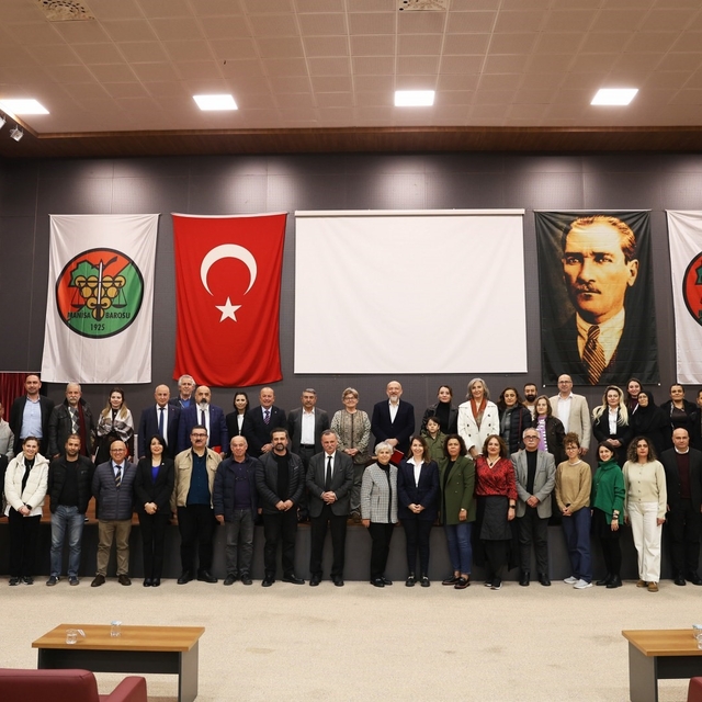 Yunusemre'den yapay zeka söyleşisi