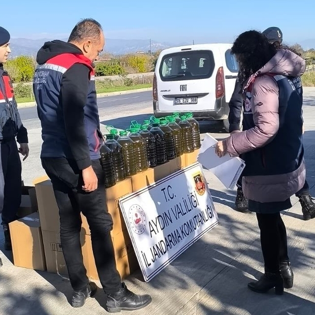 Otobüs bagajından 400 litre kaçak yağ çıktı