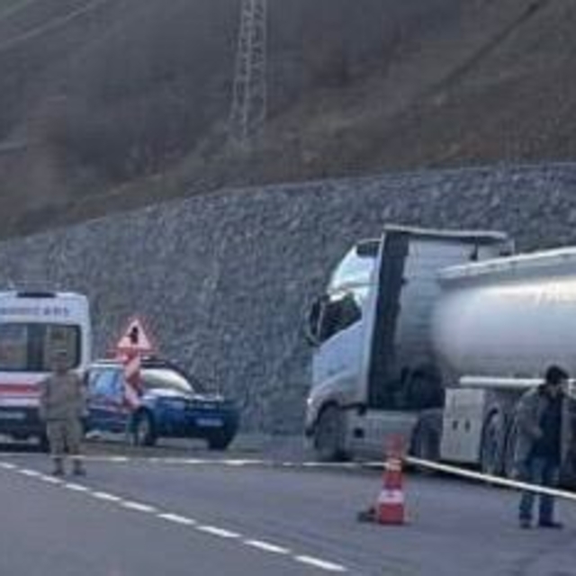 Tankerin çarptığı yaya öldü