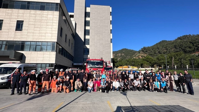 Marmaris Devlet Hastanesi'nde gerçeğini aratmayan tatbikat