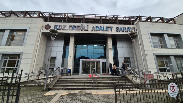 Silah kaçakçılığı operasyonunda 1'i polis 3 tutuklama