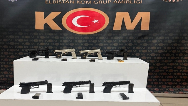 Kahramanmaraş'ta kaçakçılık operasyonunda yakalanan 5 şüpheliden 1'i tutuklandı